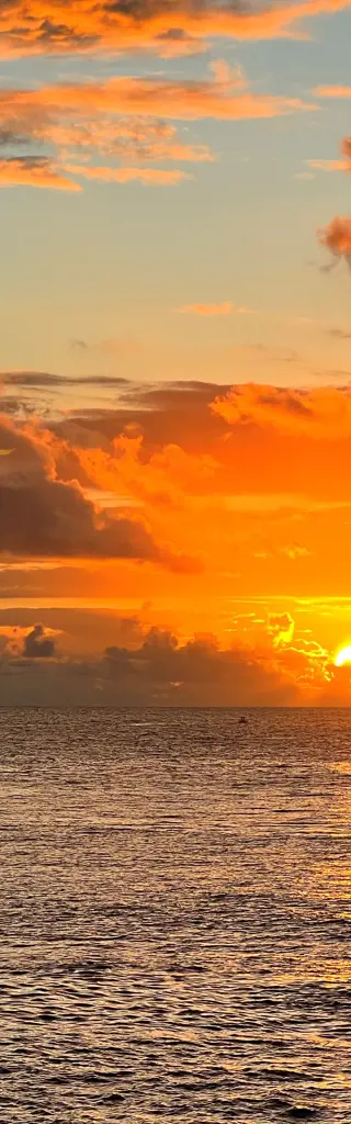 Vulkane, Wasserfälle und Strände: Das Beste von La Réunion und Mauritius